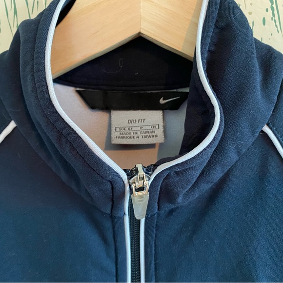 Nike full zip stretch jacket navy blue size S - Picture 2 of 4